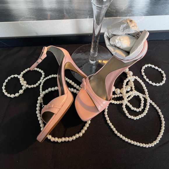 Guess Cassandra LT Pink Leather Ankle Strap Heels - Picture 8 of 11